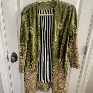 Lenni Green Velvet Embroidered Duster Kimono Jacket – Boho Luxe – Medium